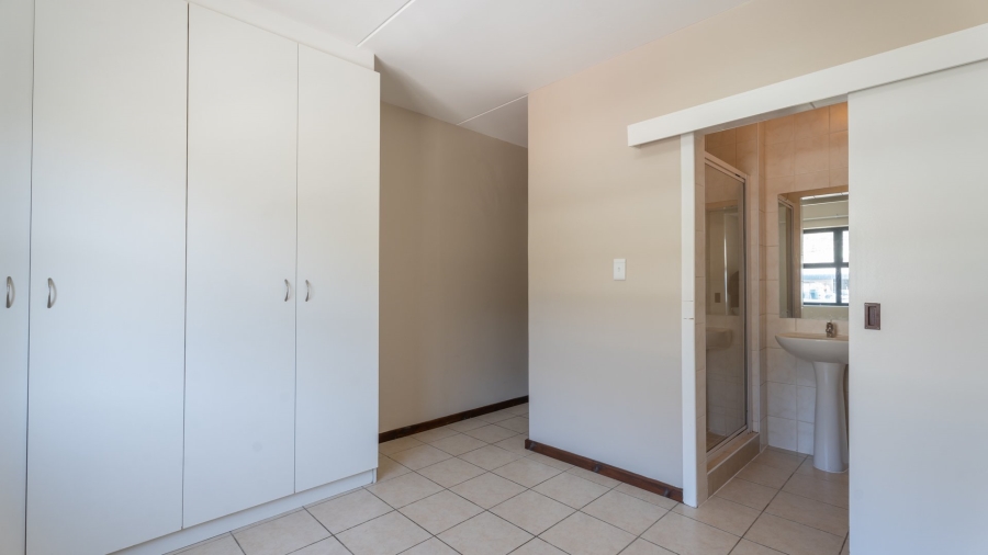 2 Bedroom Property for Sale in Admirals Park Western Cape